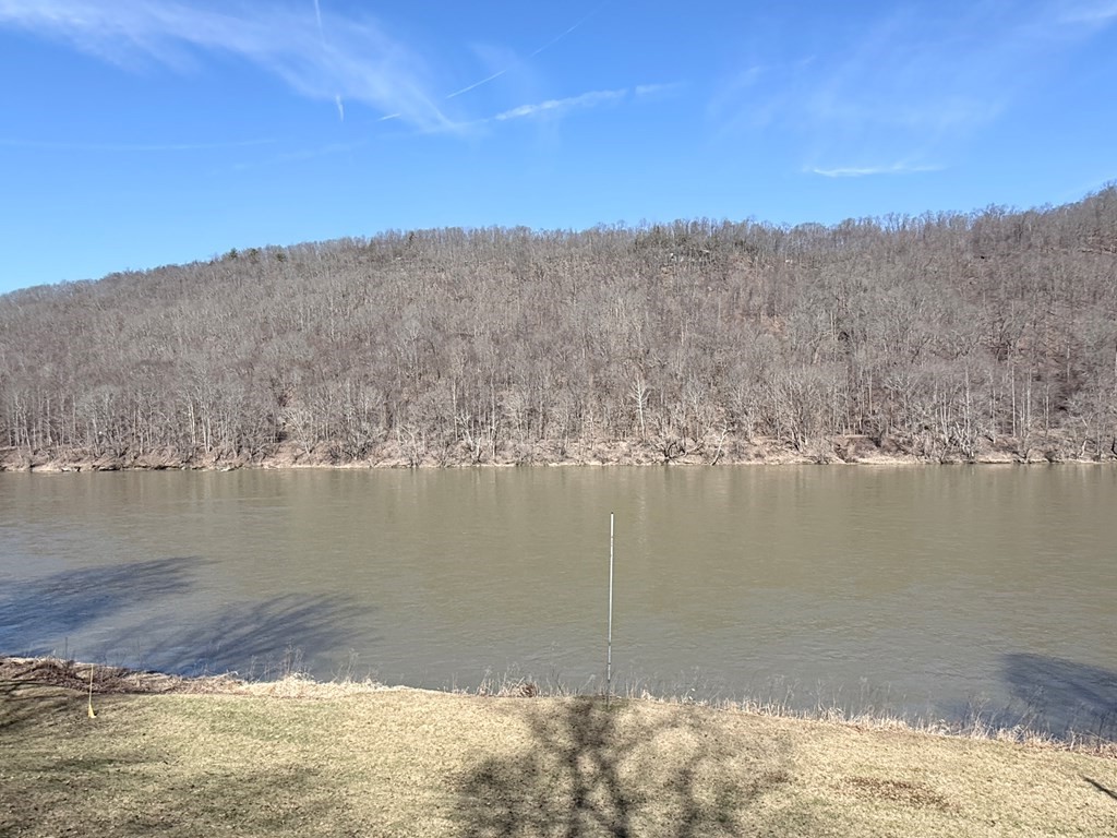 689 Sundew Road Kennerdell, PA 16374 - Photo 3 of 39 Gallery Image 3