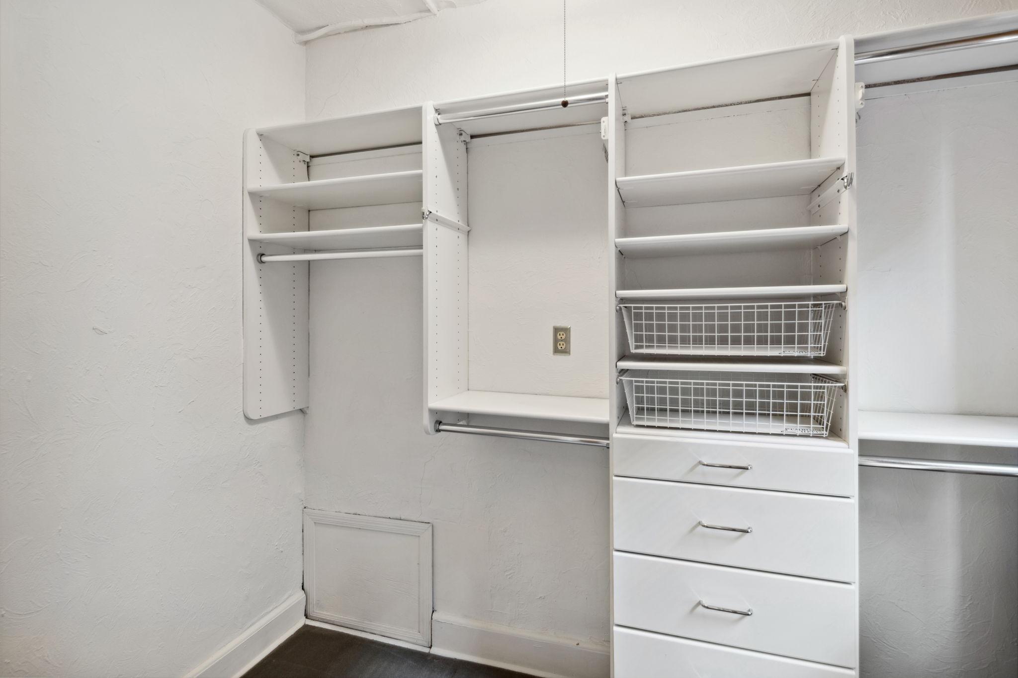 11 South 12th Street, Unit 402 Minneapolis, MN 55403 - Photo 20 of 43