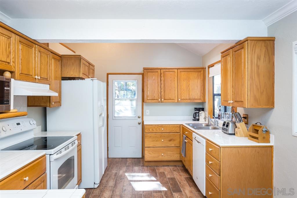 7627 Corte Madera Road Pine Valley, CA 91962 - Photo 10 of 24 Gallery Image 10