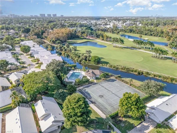 $4,500 | 1530 Imperial Golf Course Boulevard, Unit 322, Naples, FL 34110