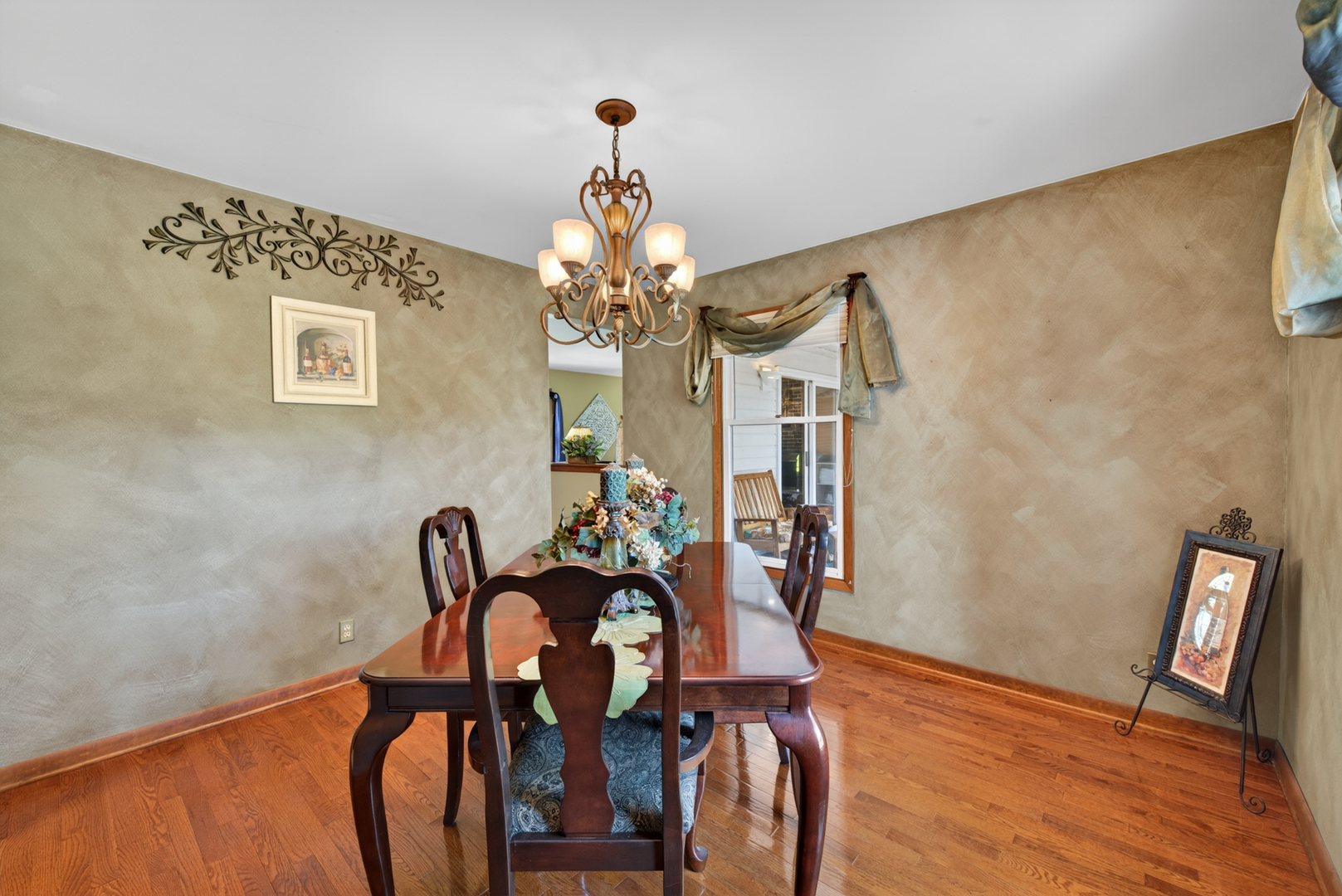 721 Wisconsin Road New Lenox, IL 60451 - Photo 16 of 91 Gallery Image 16
