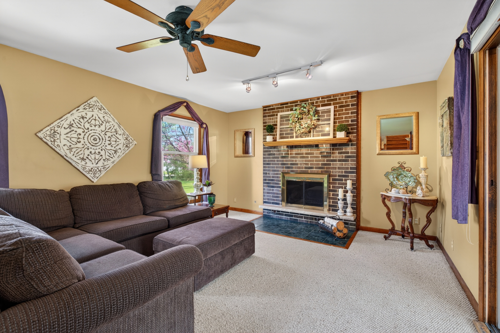 721 Wisconsin Road New Lenox, IL 60451 - Photo 5 of 91 Gallery Image 5