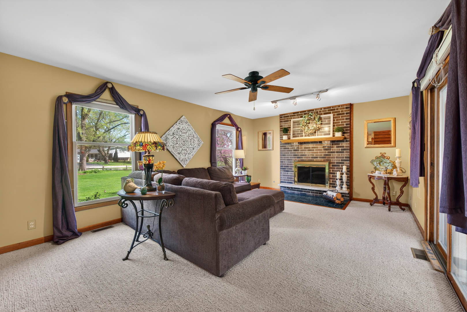 721 Wisconsin Road New Lenox, IL 60451 - Photo 7 of 91 Gallery Image 7