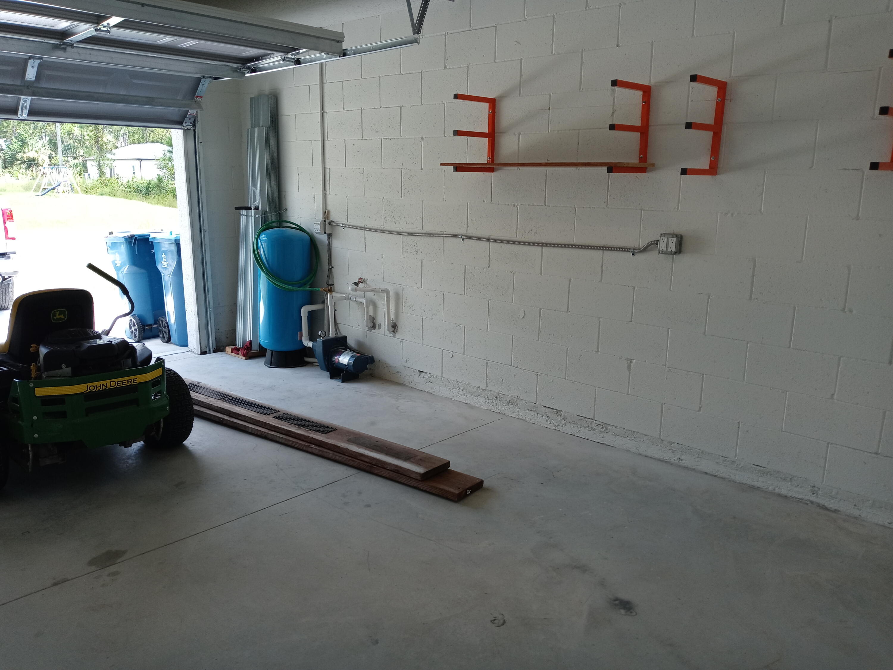 2657 Foster Road Southeast Palm Bay, FL 32909 - Photo 20 of 24 20250818_115844