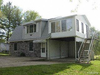 35 South Hayes Road Lapeer, MI 48446 - Photo 1 of 1 photo