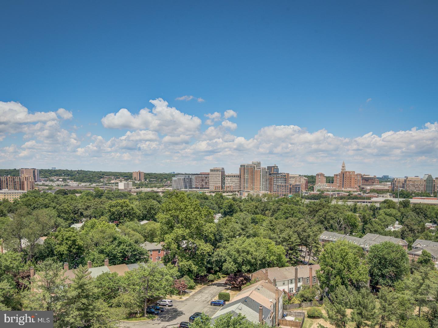 2059 Huntington Avenue, Unit 1602 Alexandria, VA 22303 - Photo 23 of 31