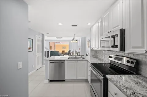 $424,500 | 29020 Alessandria Circle, Bonita Springs, FL 34135