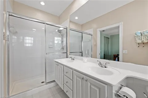 $424,500 | 29020 Alessandria Circle, Bonita Springs, FL 34135