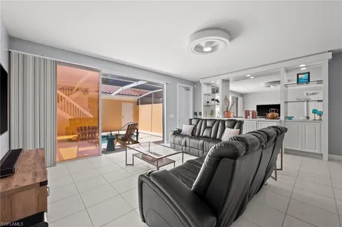 $424,500 | 29020 Alessandria Circle, Bonita Springs, FL 34135