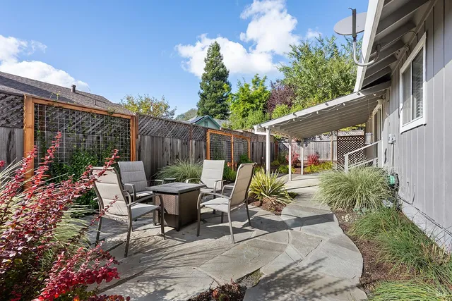 $895,000 | 2726 Edison Street, Graton, CA 95444