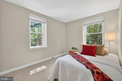 $435,000 | 3043 South Columbus Street, Unit B1, Arlington, VA 22206