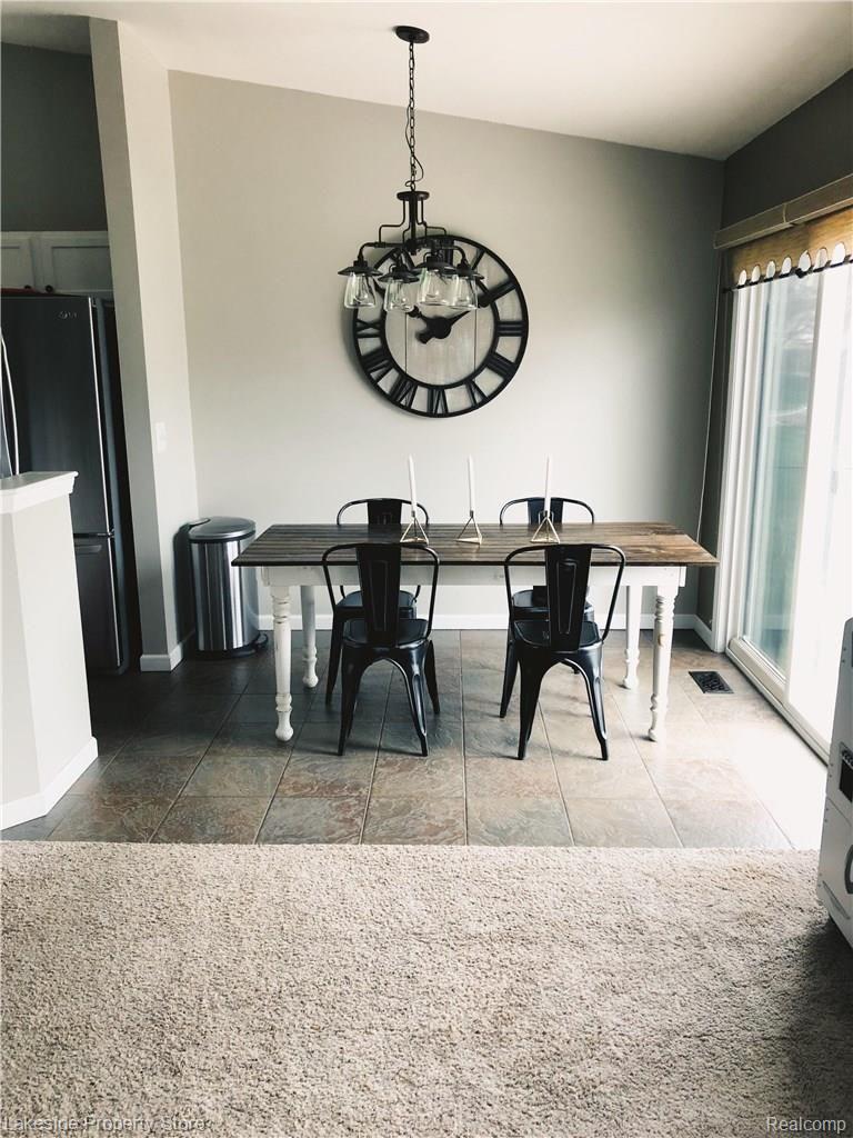 52250 Rivard Road New Baltimore, MI 48047 - Photo 9 of 27 fff - Copy.jpg