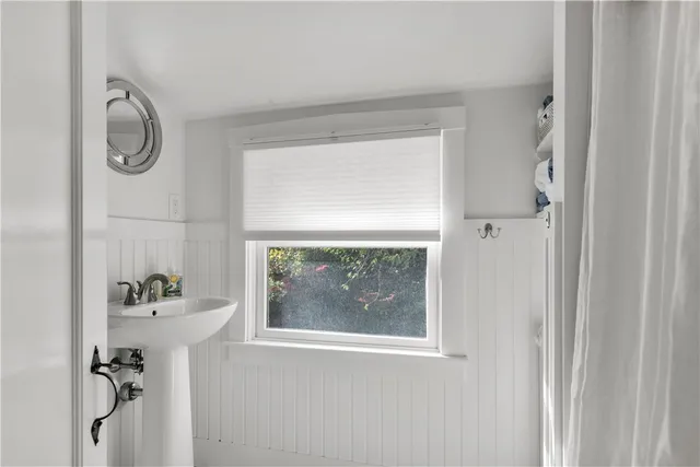 $12,000 | 72 Kane Avenue, Middletown, RI 02842