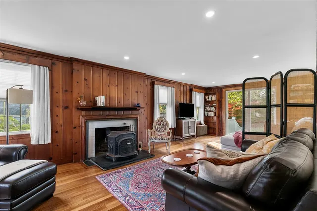 $12,000 | 72 Kane Avenue, Middletown, RI 02842