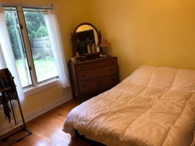1461 Ridge Avenue Muskegon, MI 49441 - Photo 26 of 34 Bedroom 2
