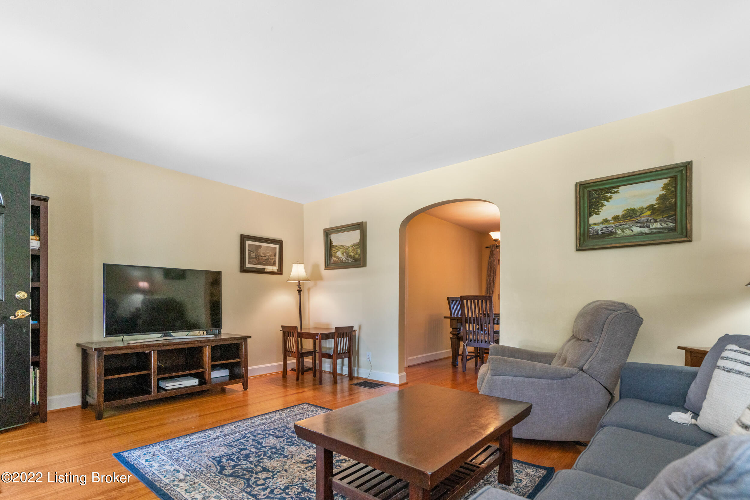 4204 Churchill Road Louisville, KY 40207 - Photo 11 of 35 4204 Churchill Road-13