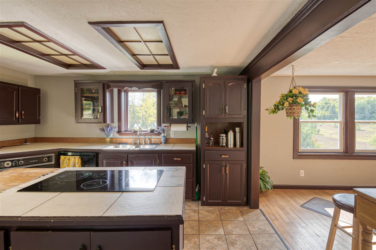 3863 East White Road Cedar, MI 49621 - Photo 6 of 37 1873622-5.JPG
