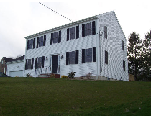 217 Highridge Road Somerset, MA 02726 - Photo 12 of 13 Gallery Image 12