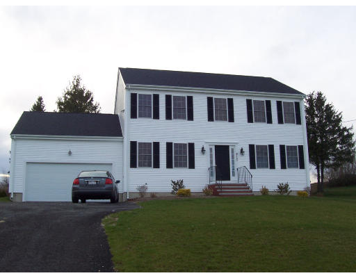 217 Highridge Road Somerset, MA 02726 - Photo 10 of 13 Gallery Image 10