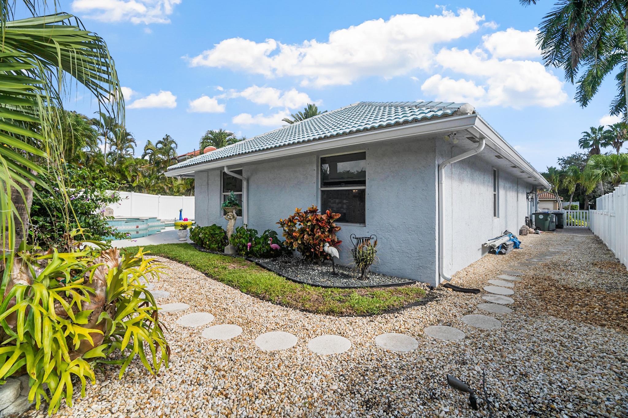 1680 Southwest 16th Street Boca Raton, FL 33486 - Photo 46 of 52 1680 SW 16th St