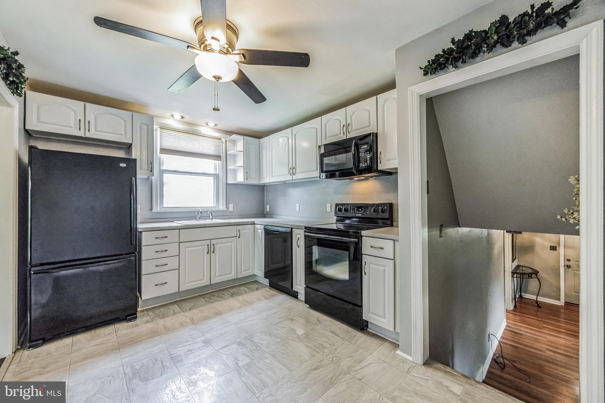 709 Windsor Place Wallingford, PA 19086 - Photo 11 of 35