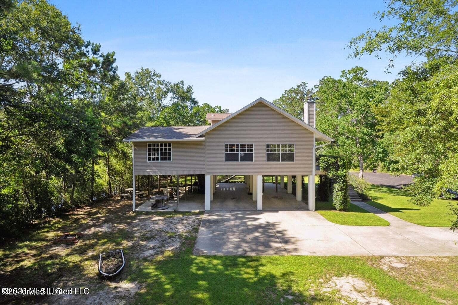 12216 Sandy Hook Lane Gulfport, MS 39503 - Photo 4 of 18 20220728183533267412000000-o