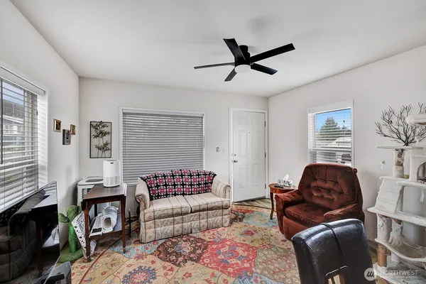 $52,950 | 3418 South 182nd Street, Unit 163, SeaTac, WA 98188