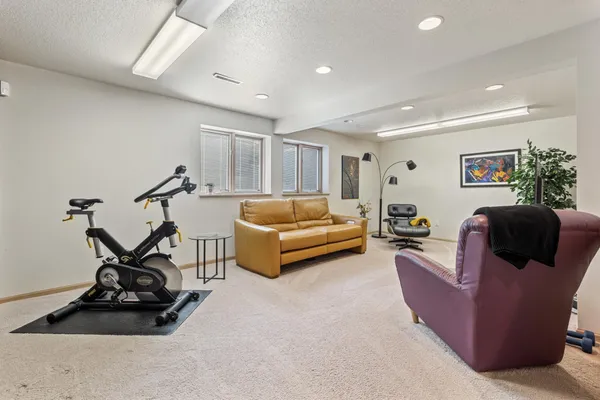 $859,900 | 2878 Lilac Lane North, Fargo, ND 58102