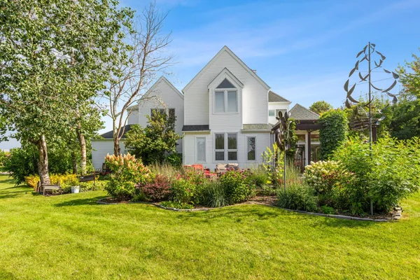 $859,900 | 2878 Lilac Lane North, Fargo, ND 58102