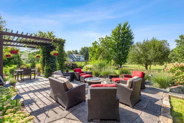 $859,900 | 2878 Lilac Lane North, Fargo, ND 58102