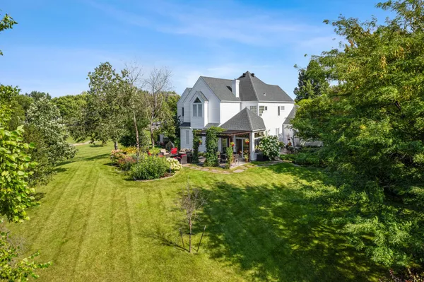 $859,900 | 2878 Lilac Lane North, Fargo, ND 58102