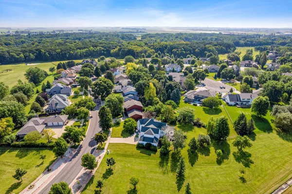 $859,900 | 2878 Lilac Lane North, Fargo, ND 58102