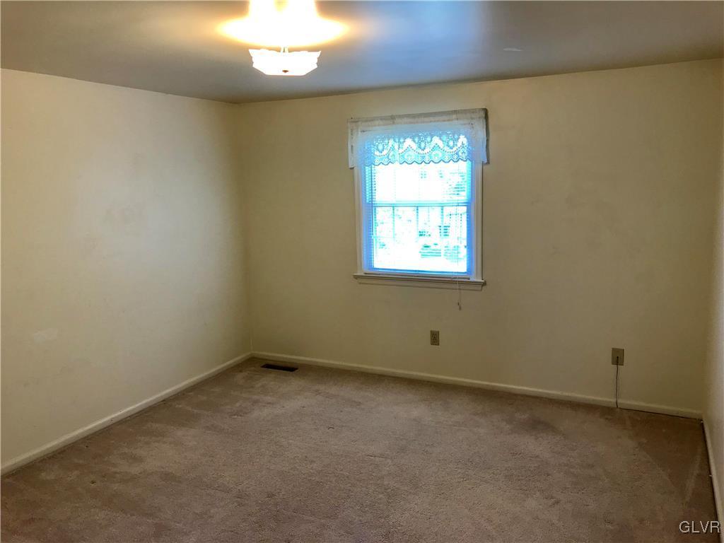 1003 Barnside Road Allentown, PA 18103 - Photo 12 of 20 Gallery Image 12