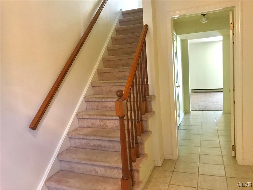 1003 Barnside Road Allentown, PA 18103 - Photo 3 of 20 Gallery Image 3