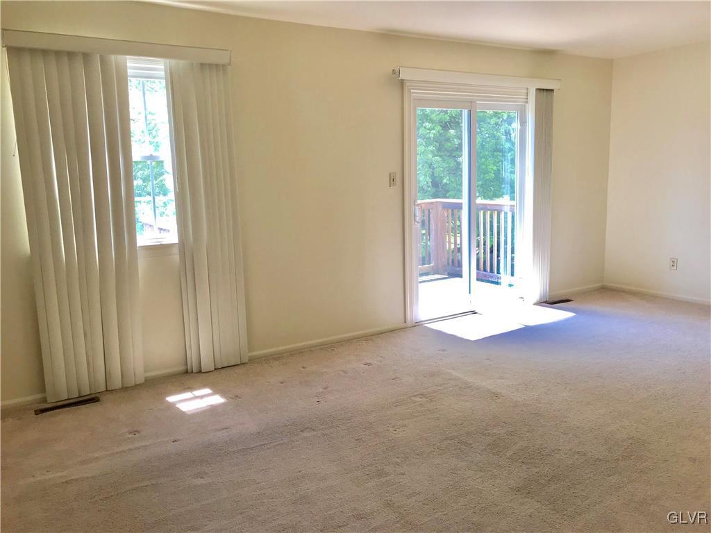 1003 Barnside Road Allentown, PA 18103 - Photo 4 of 20 Gallery Image 4