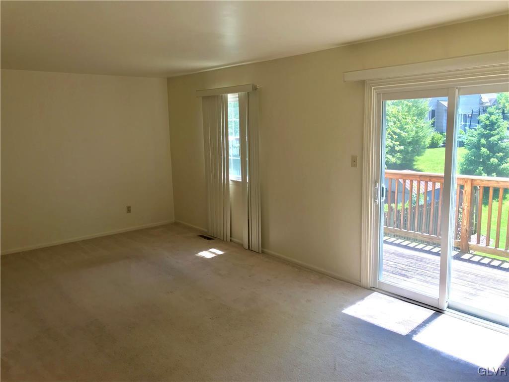 1003 Barnside Road Allentown, PA 18103 - Photo 5 of 20 Gallery Image 5