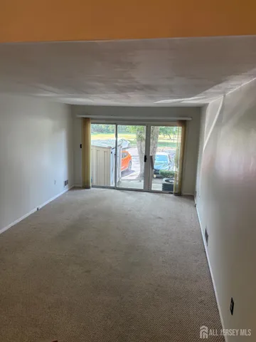 $2,200 | 1112 Schmidt Lane, North Brunswick, NJ 08902