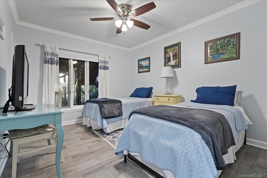 16 Sandy Cove Road Lake Wylie, SC 29710 - Photo 28 of 41 Gallery Image 28