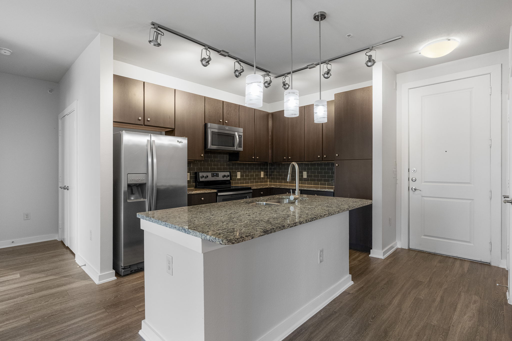 1900 Barton Springs Road, Unit 4017 Austin, TX 78704 - Photo 4 of 40