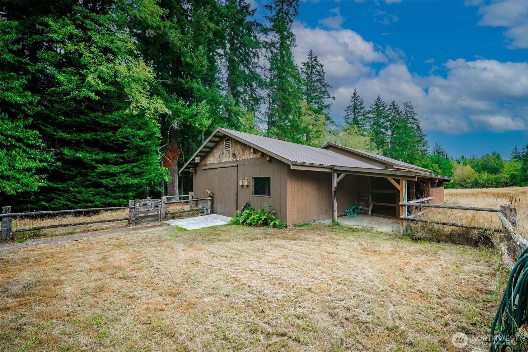6133 Puget Beach Road Northeast Olympia, WA 98516 - Photo 23 of 37 Gallery Image 23