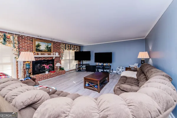 $370,000 | 5207 Forest Lake Road, Eastman, GA 31023