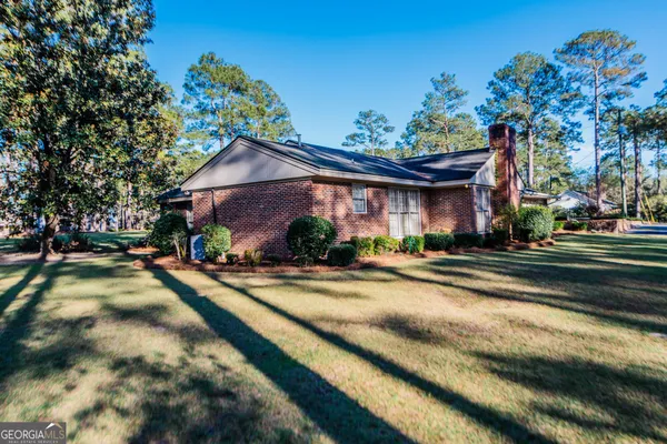 $370,000 | 5207 Forest Lake Road, Eastman, GA 31023