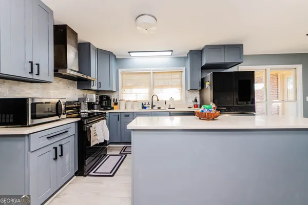 $370,000 | 5207 Forest Lake Road, Eastman, GA 31023