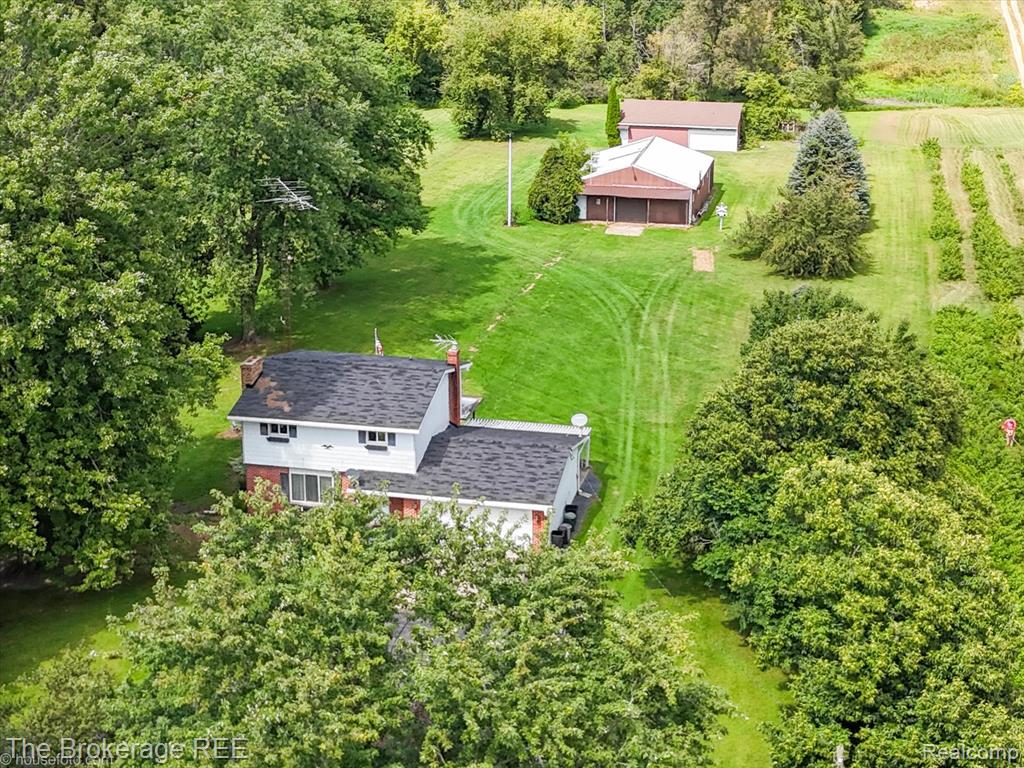 6129 Lake Road Millington, MI 48746 - Photo 36 of 47