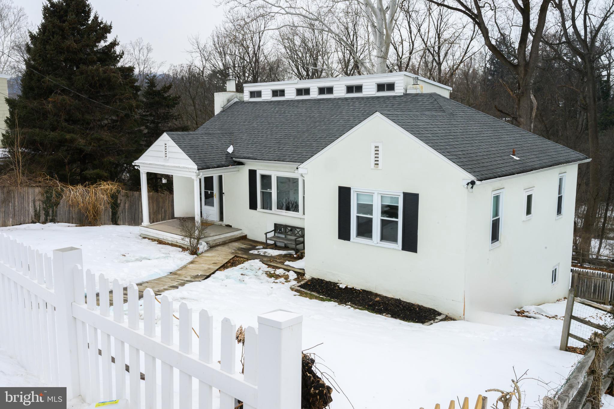 220 Balligomingo Road Conshohocken, PA 19428 - Photo 1 of 28