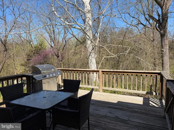 $485,000 | 220 Balligomingo Road, Conshohocken, PA 19428