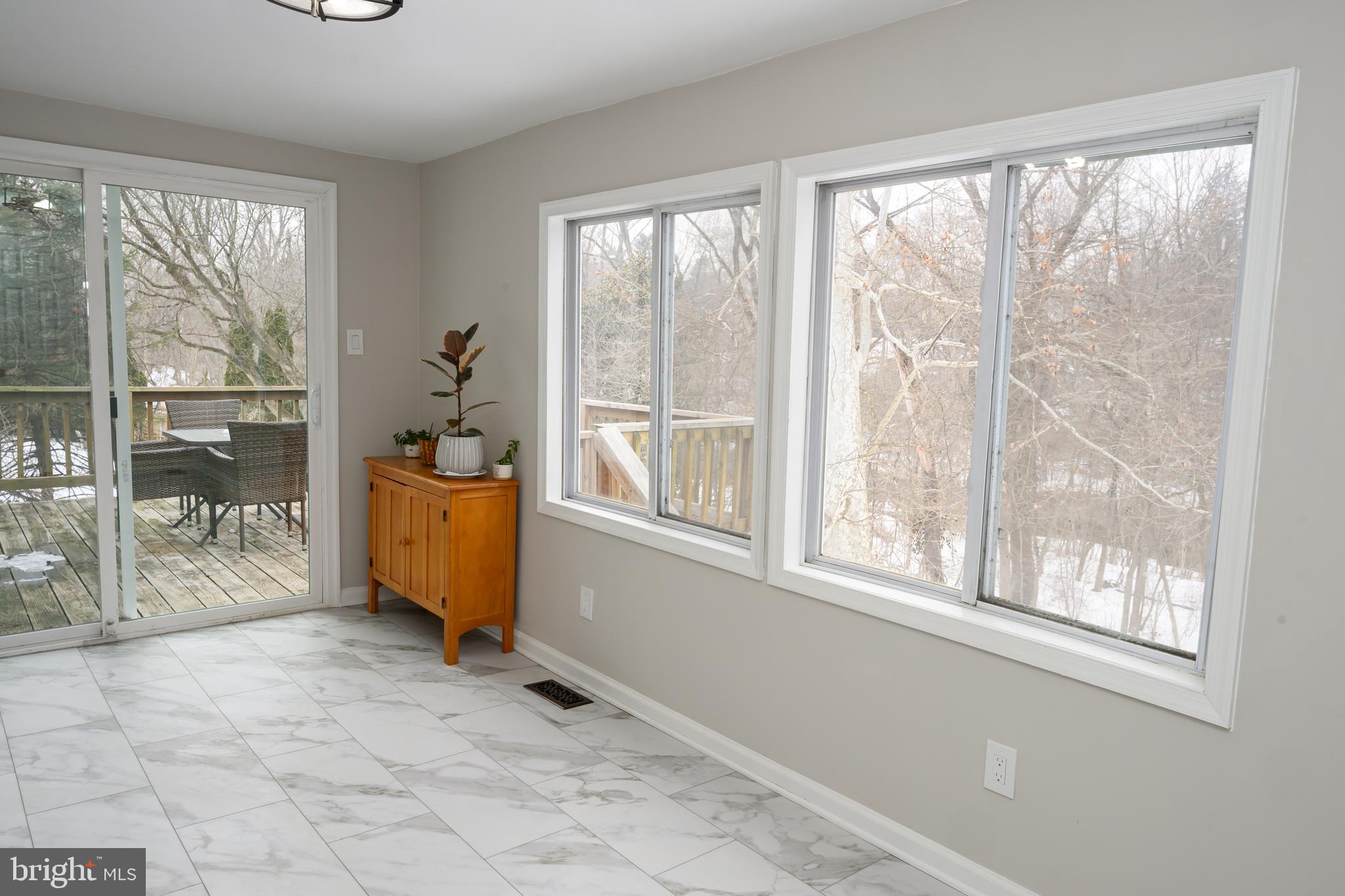 220 Balligomingo Road Conshohocken, PA 19428 - Photo 9 of 28