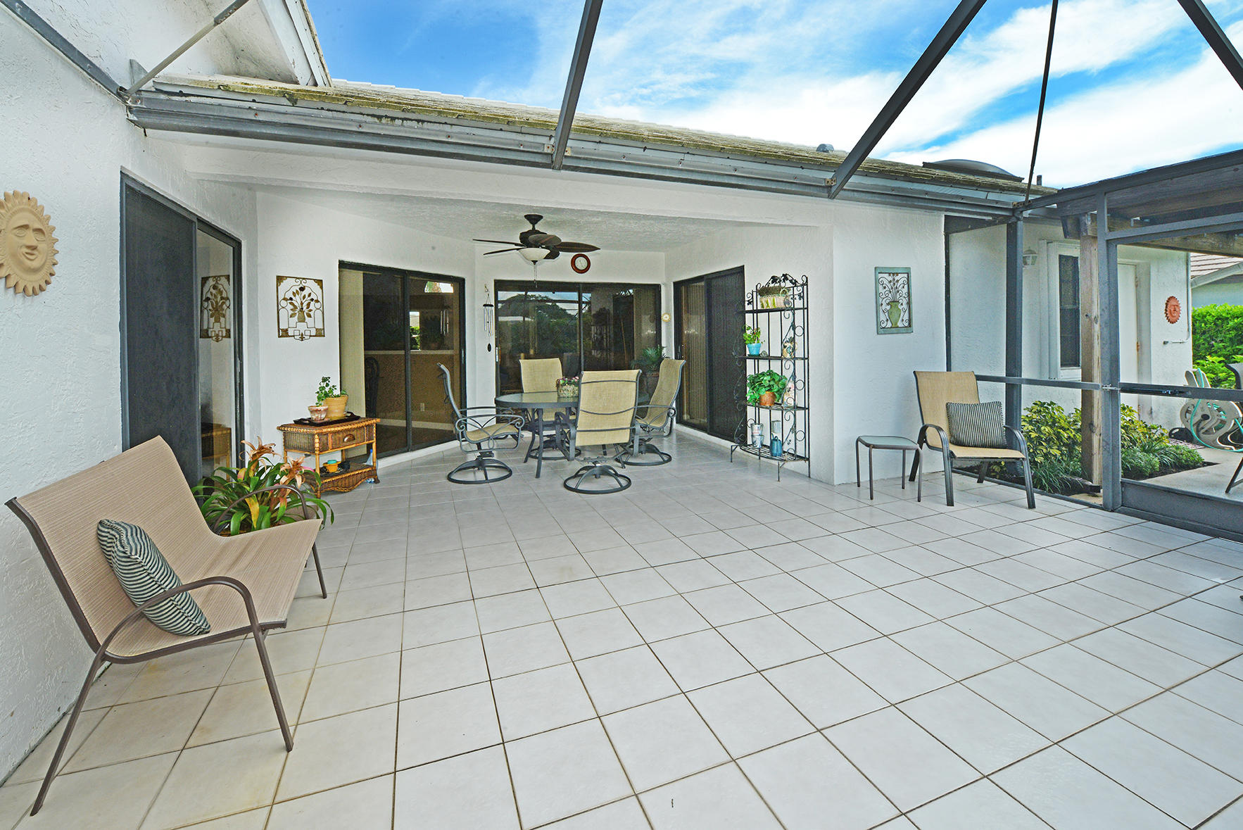 1906 Northwest 8th Street Boca Raton, FL 33486 - Photo 28 of 37 SCREENED AREA