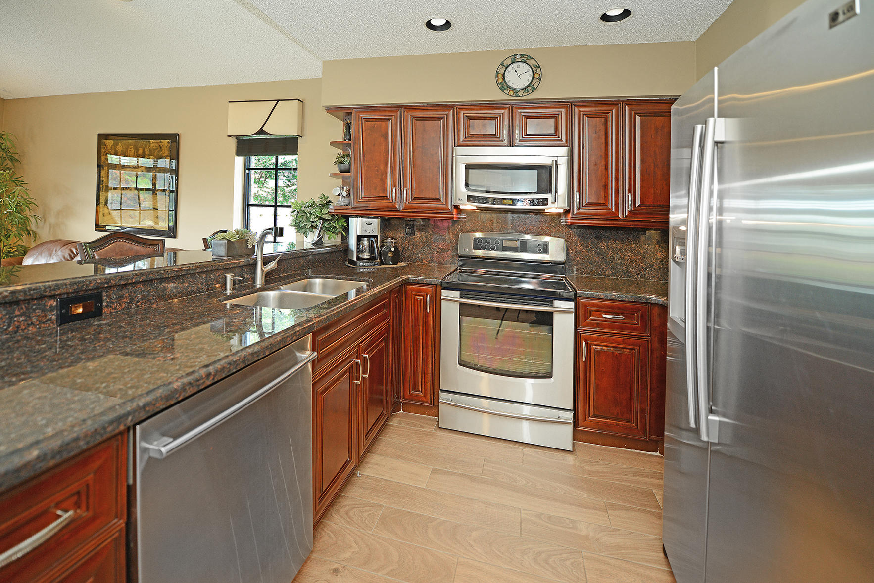 1906 Northwest 8th Street Boca Raton, FL 33486 - Photo 10 of 37 KITCHEN