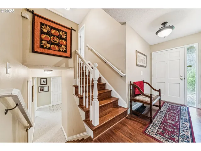 a view of entryway and hall